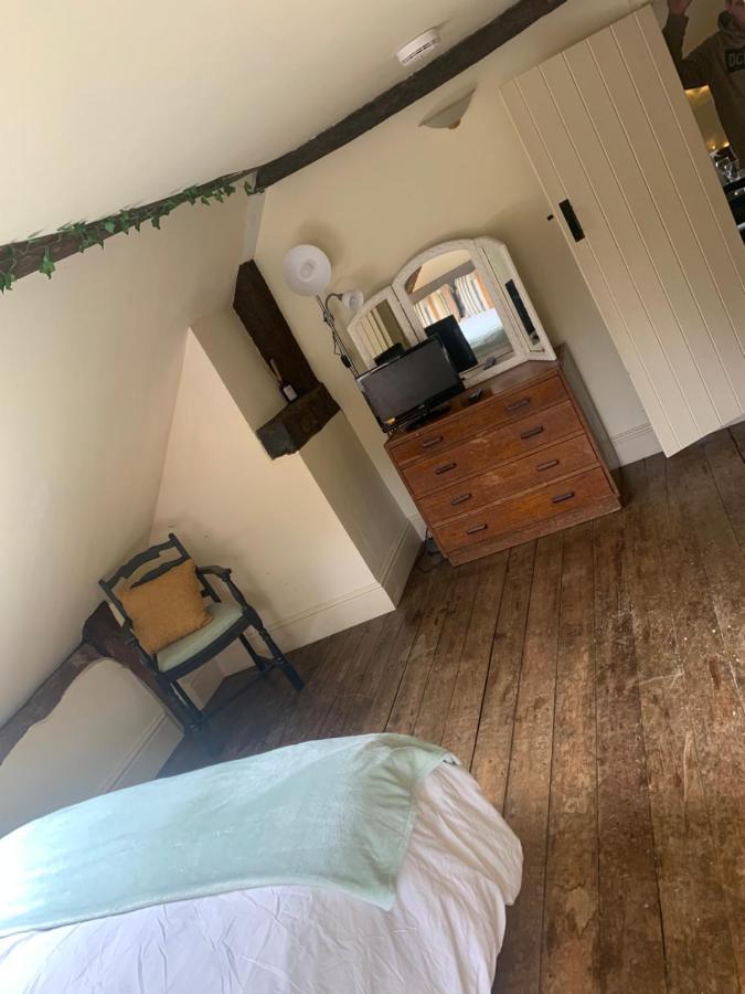 Appartement Becs à Leominster Extérieur photo