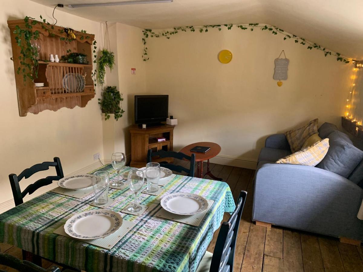 Appartement Becs à Leominster Extérieur photo