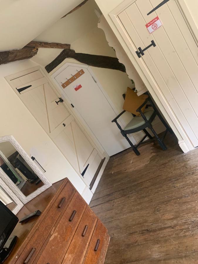 Appartement Becs à Leominster Extérieur photo